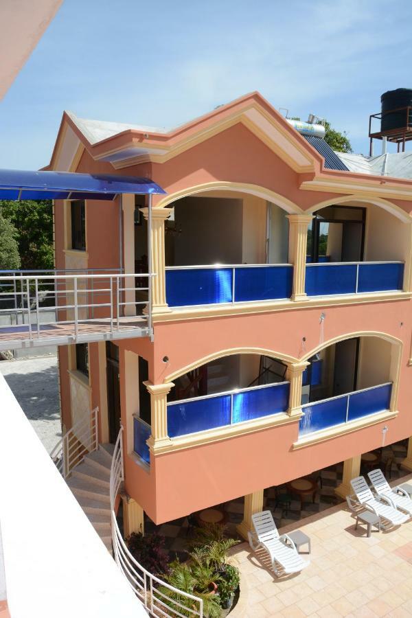 Hotel Tabarre 'S Palace Port-au-Prince Buitenkant foto